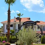Michelangelo Boutique Ξενοδοχείο 2*