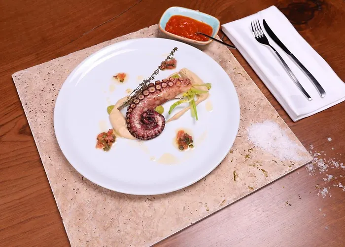 Michelangelo Boutique Отель 2*