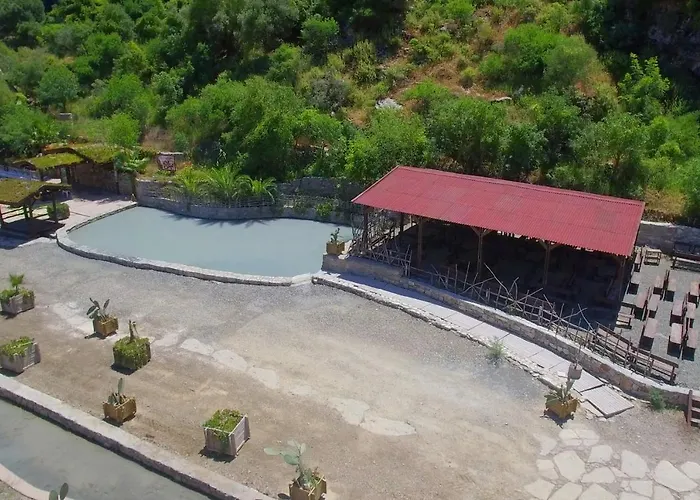 Michelangelo Boutique