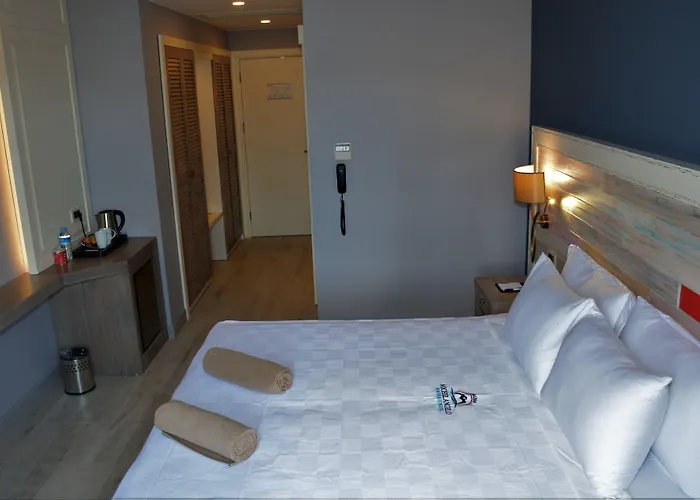 Michelangelo Boutique Дальян