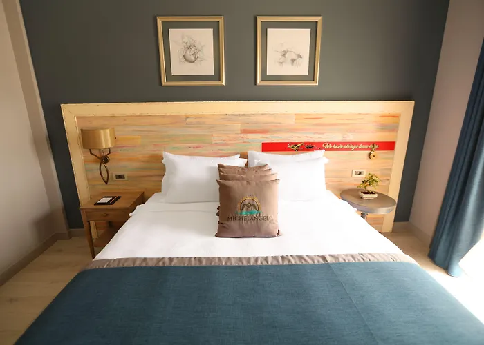 Michelangelo Boutique 2*