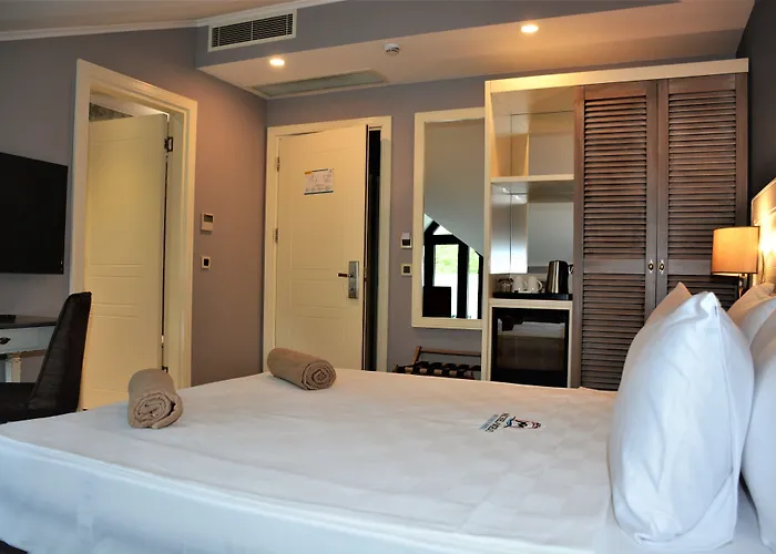 Michelangelo Boutique 2*